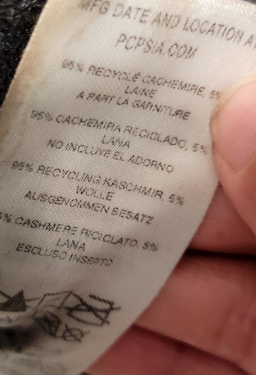 Patagonia Charcoal Hooded Sweater - Picture 4 of 4